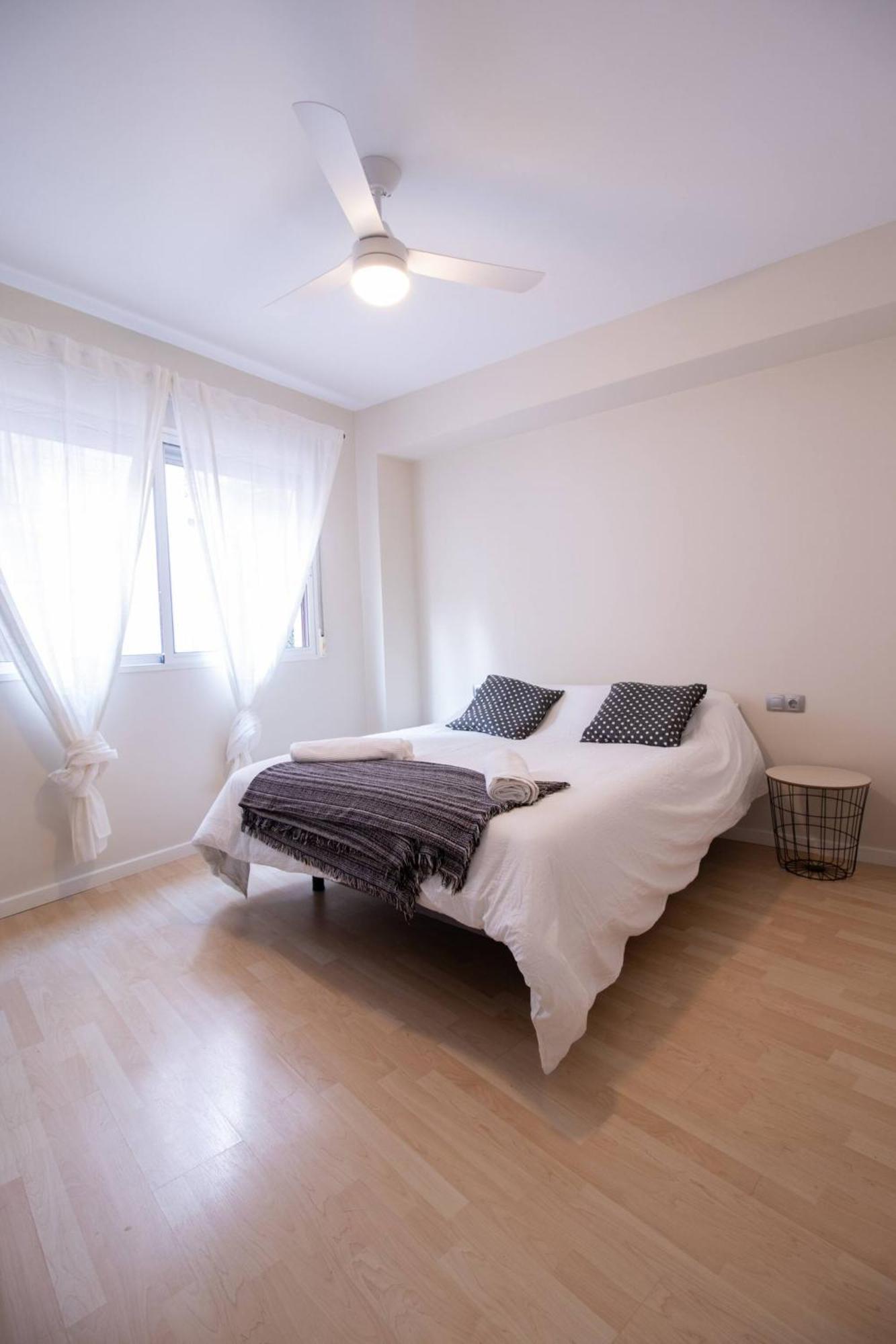 Old Town Flat By Concept Flats Apartamento Valência Exterior foto